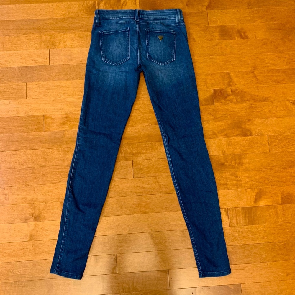 Guess Jeans - Picture 4 of 7